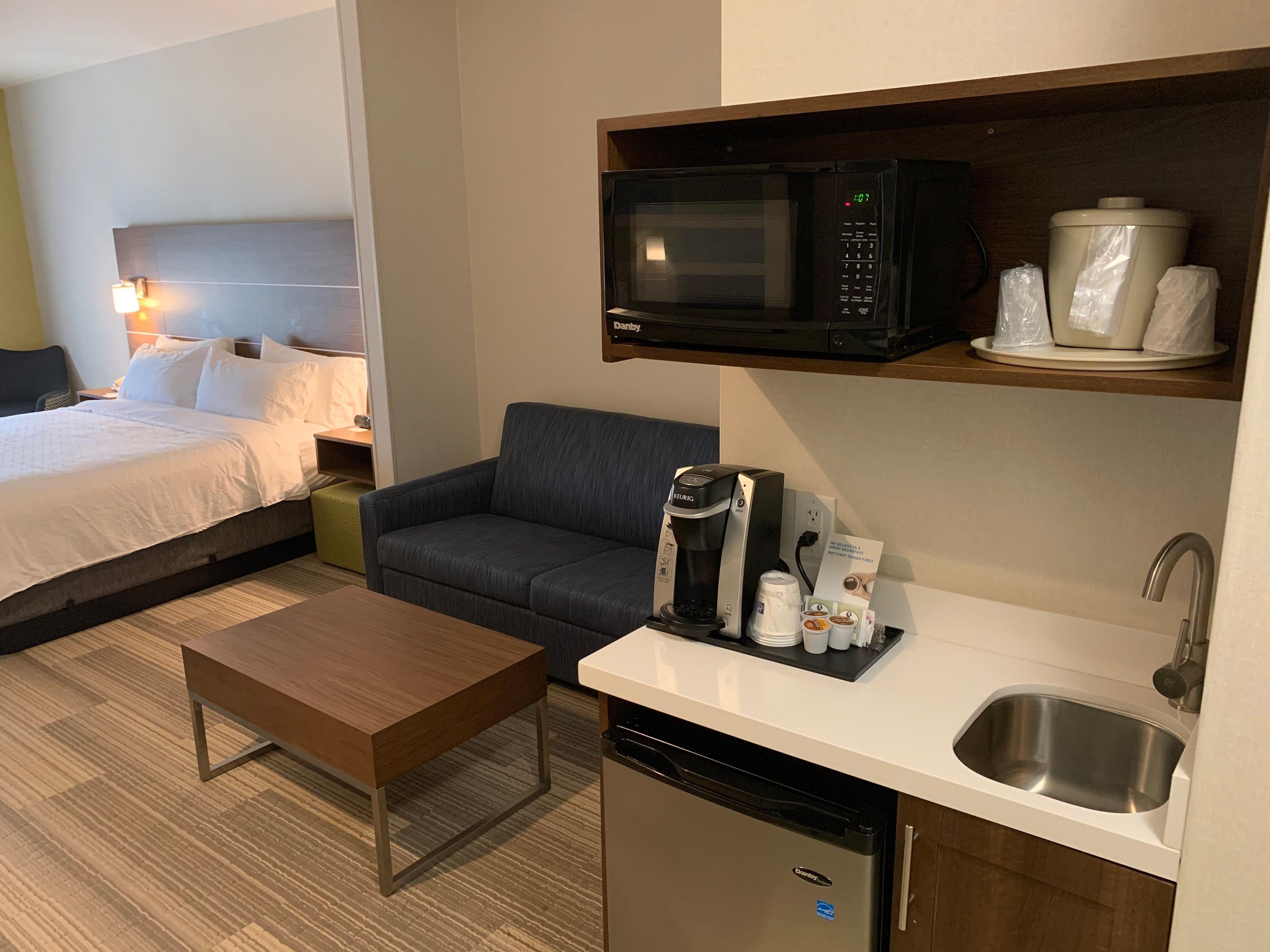 Holiday Inn Express & Suites Beaumont - Oak Valley By Ihg Екстериор снимка