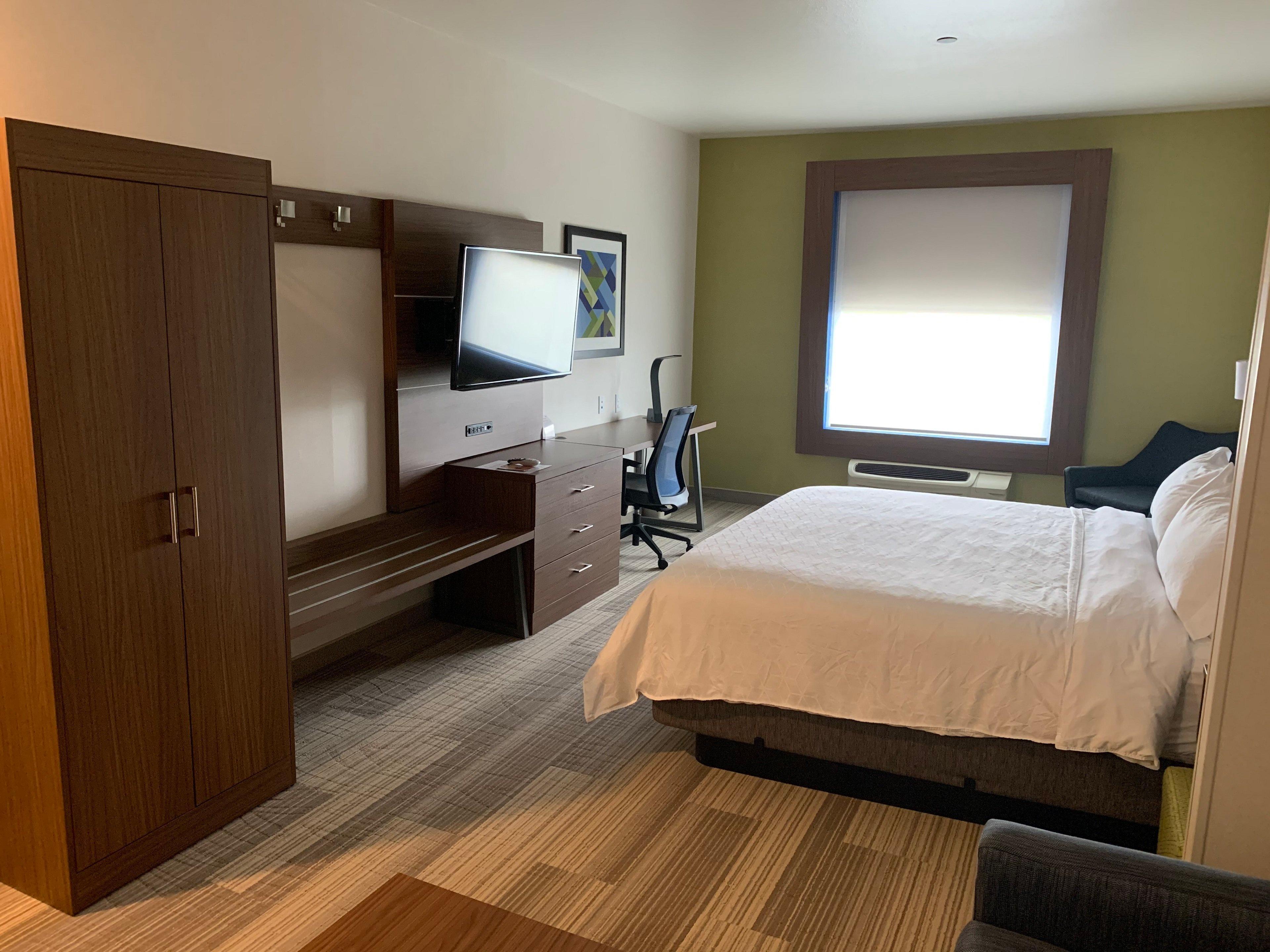 Holiday Inn Express & Suites Beaumont - Oak Valley By Ihg Екстериор снимка